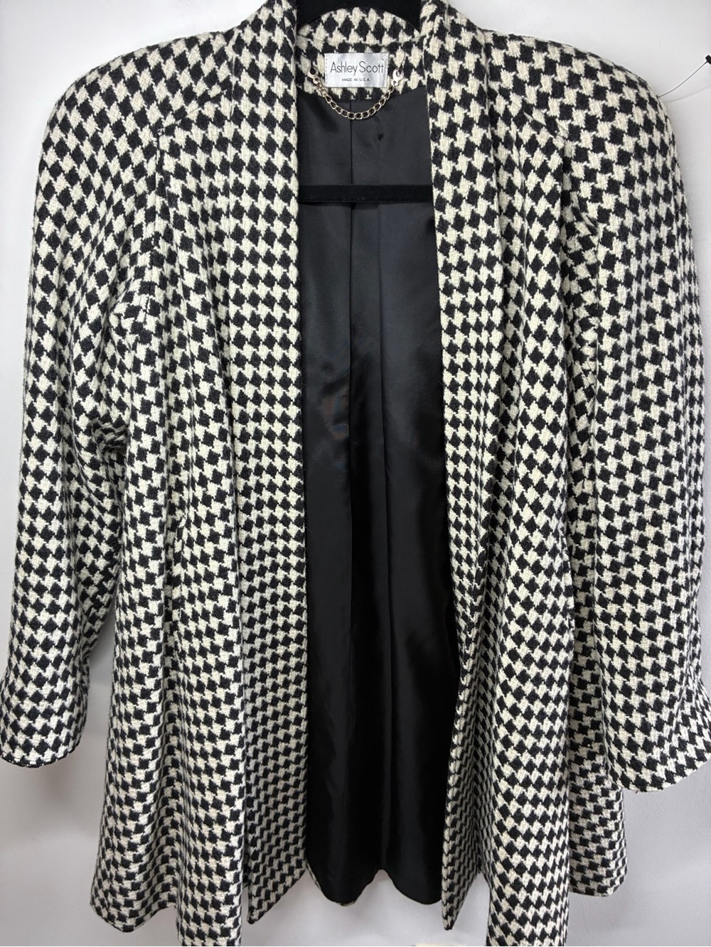 Ashley Scott Black & White Houndstooth Pea Coat